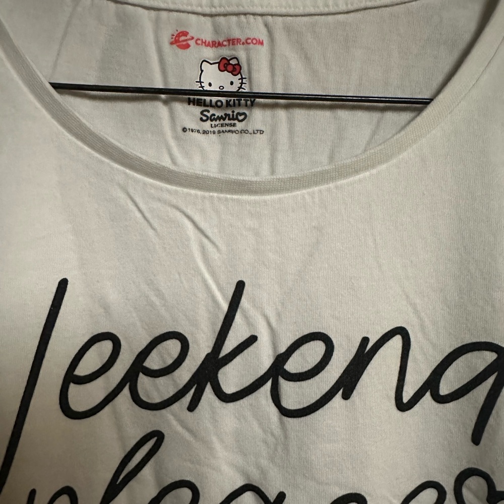 Sanrio Hello Kitty Weekend Please Tee Shirt - Picture 2 of 3